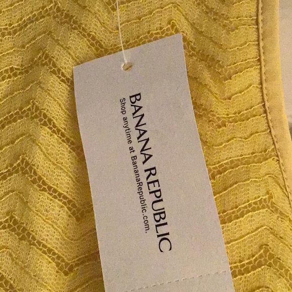 Banana Republic Yellow Fitted Sleeveless Tank Top - Picture 2 of 4